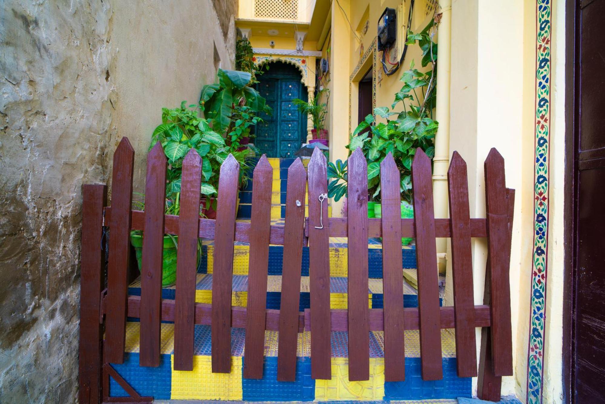 Soham Haveli Udaipur Hostel Exterior photo